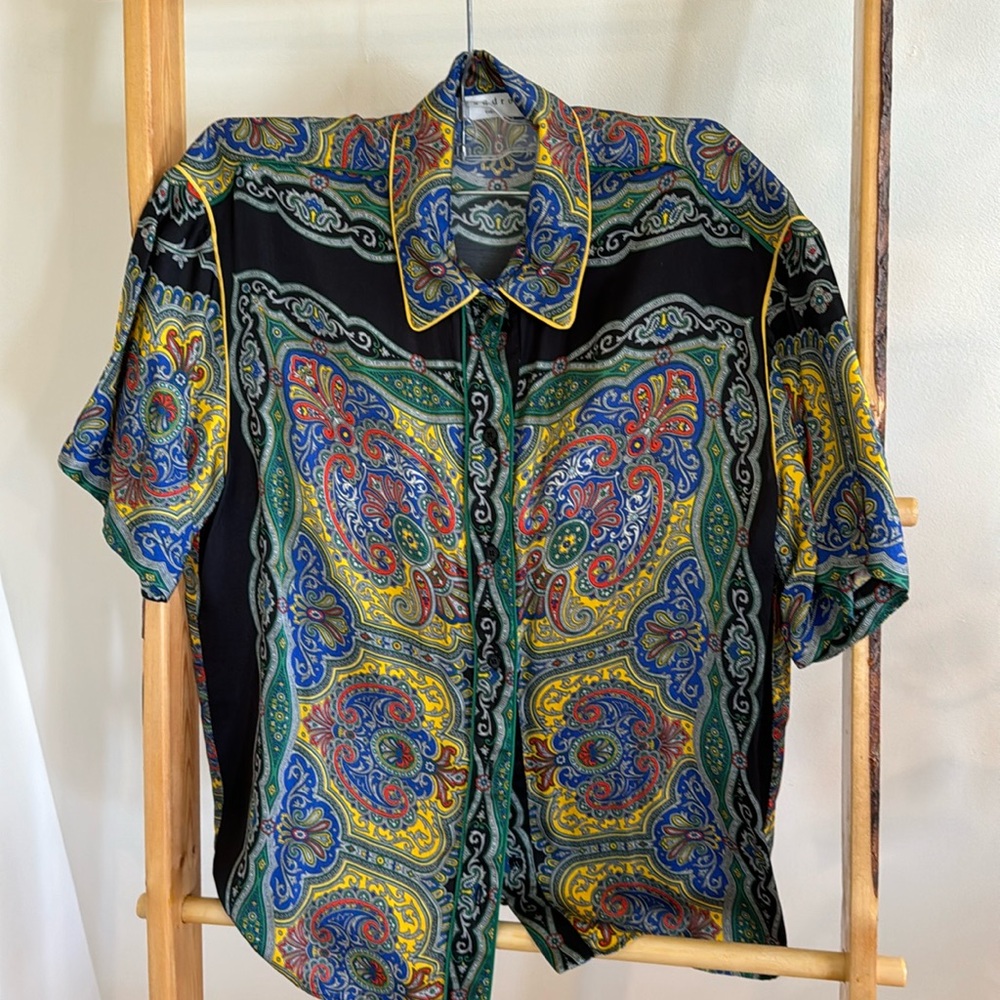 Sandro short sleeve button down shirt. Size S.